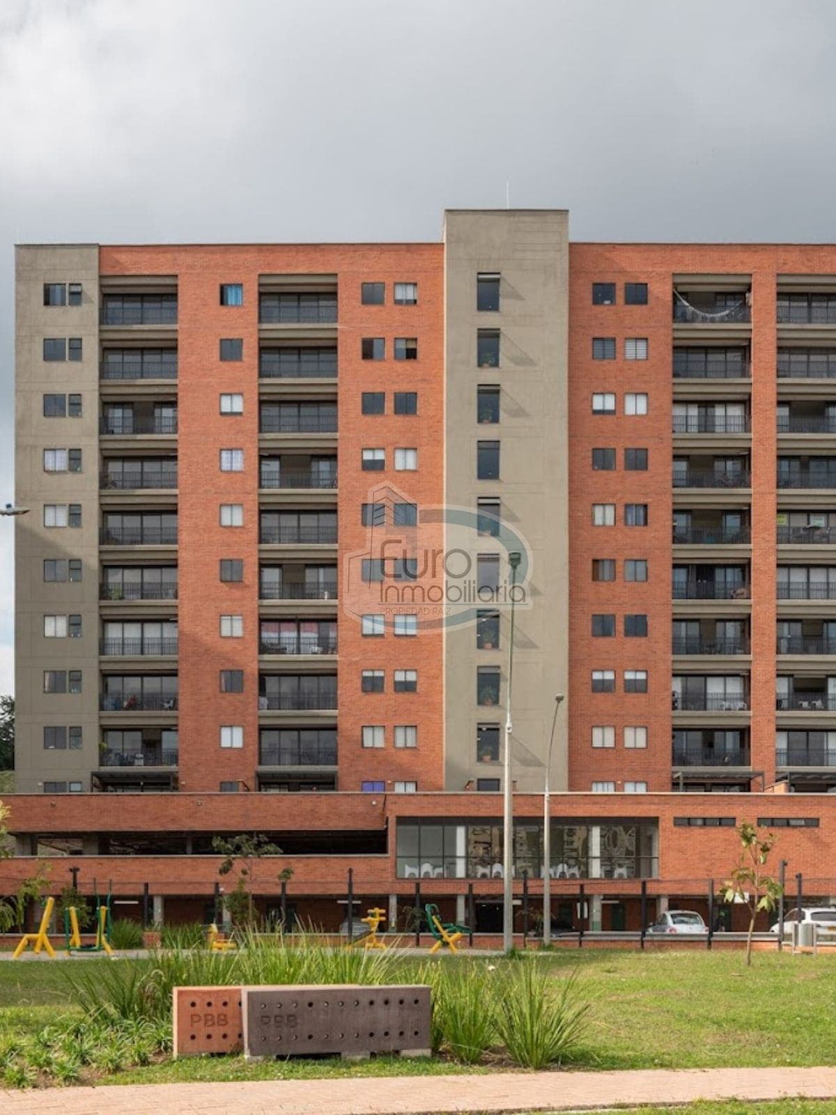 APARTAMENTO SEGUNDO PISO EN EL PORVENIR RIONEGRO
