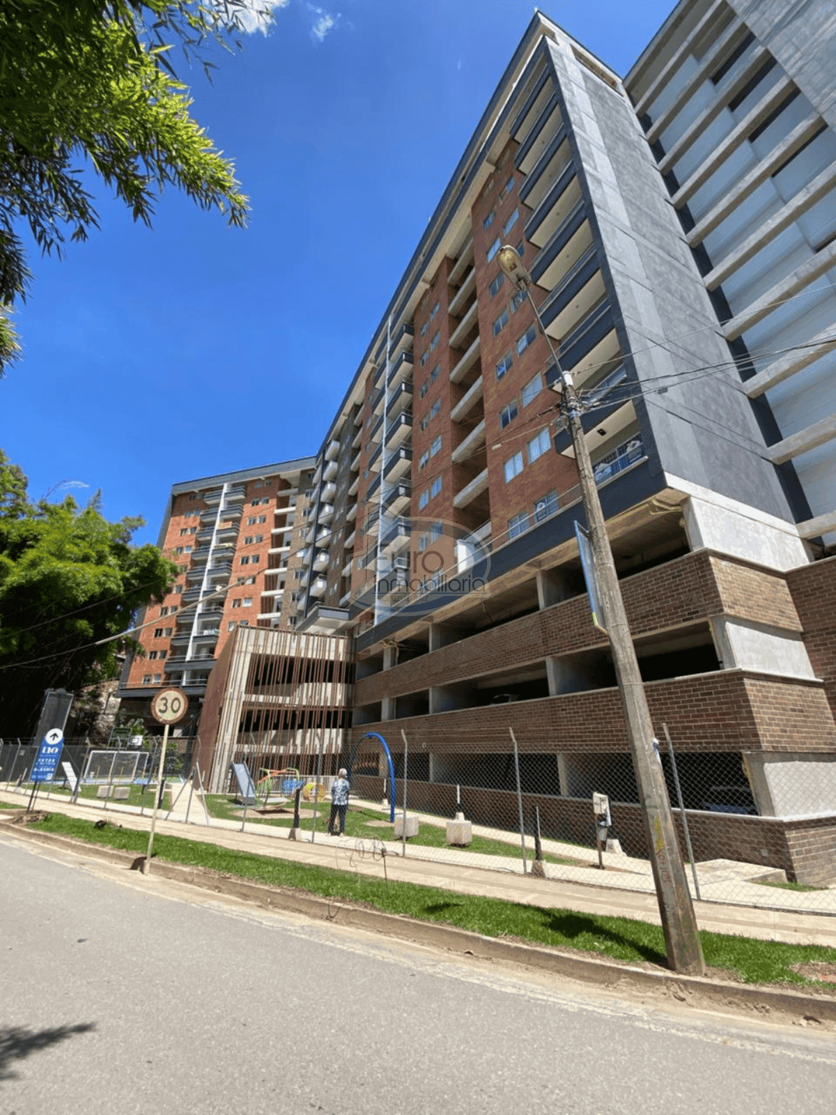 APARTA ESTUDIO COLINA DE ALCARAVANES 