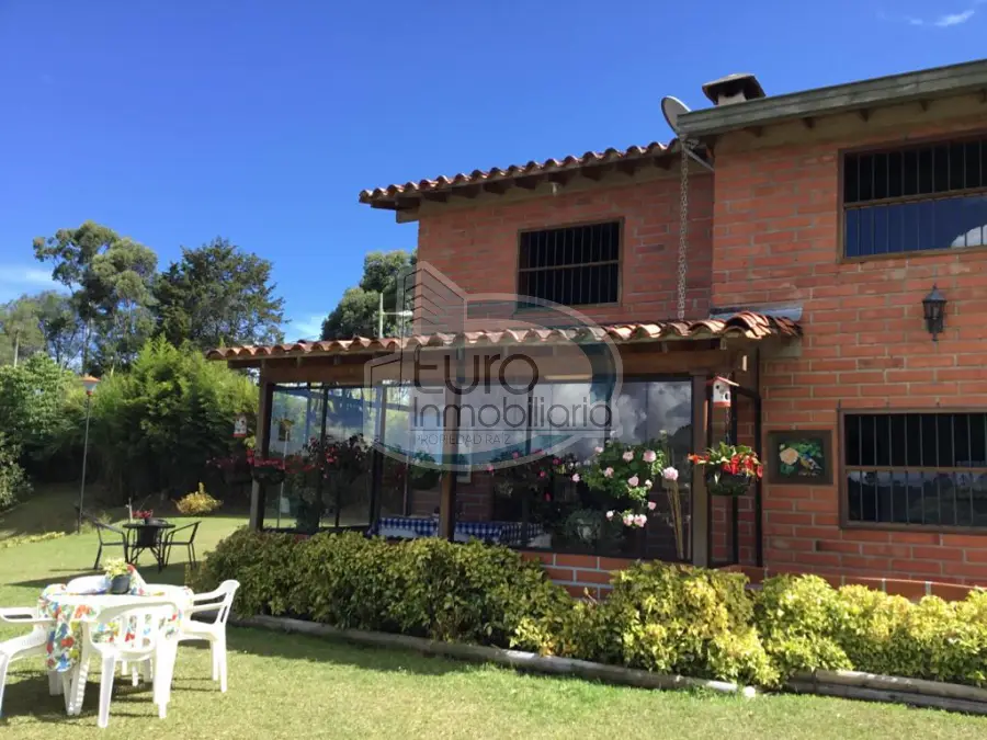 SE ARRIENDA HERMOSA FINCA EN LA VEREDA LA PRIMVERA ÁREA 10.000M2
