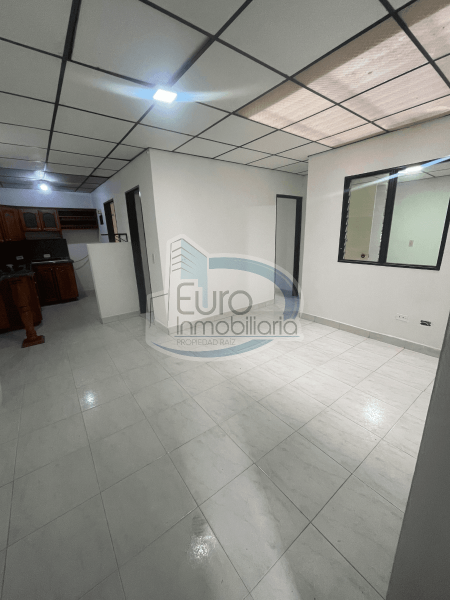 APARTAMENTO EN ARRIENDO DE 2 HABITACIONES CERCA AL PARQUE PRINCIPAL DE MARINILLA