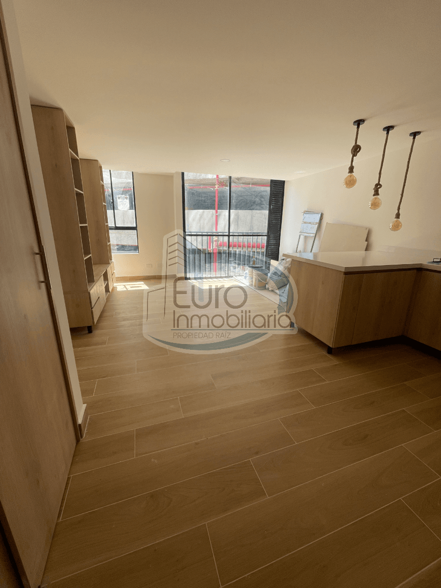 SE ARRIENDA APARTAMENTO NUEVO EN UNIDAD CERRADA VÍA RIONEGRO