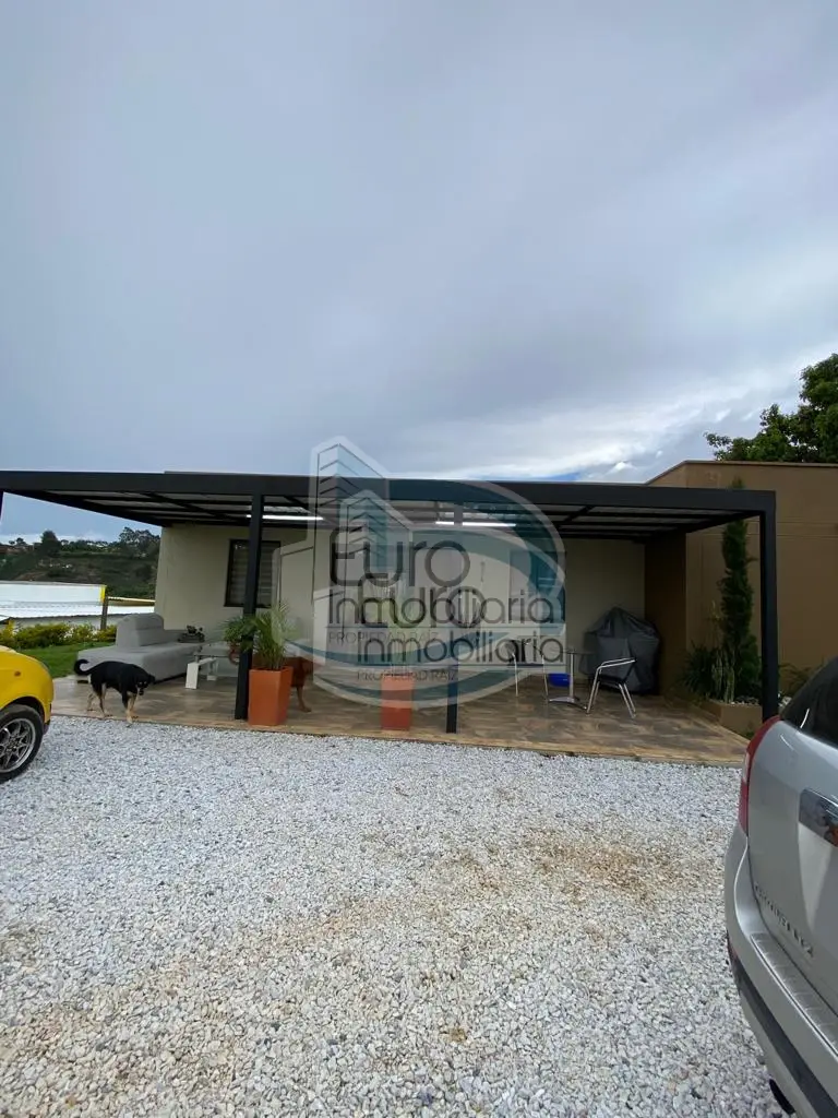 SE VENDE FINCA HERMOSOS ACABADOS VEREDA SAN BOSCO