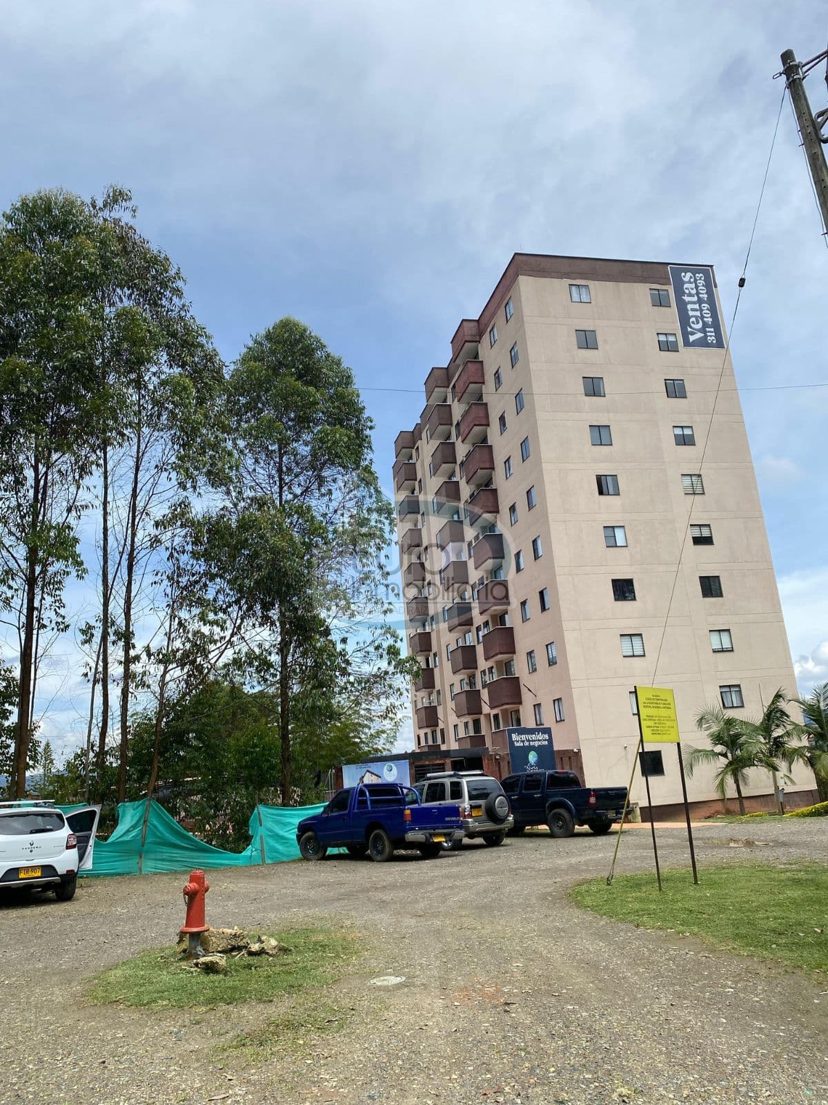 Apartamento septimo piso en urbanización sector alcaravanes