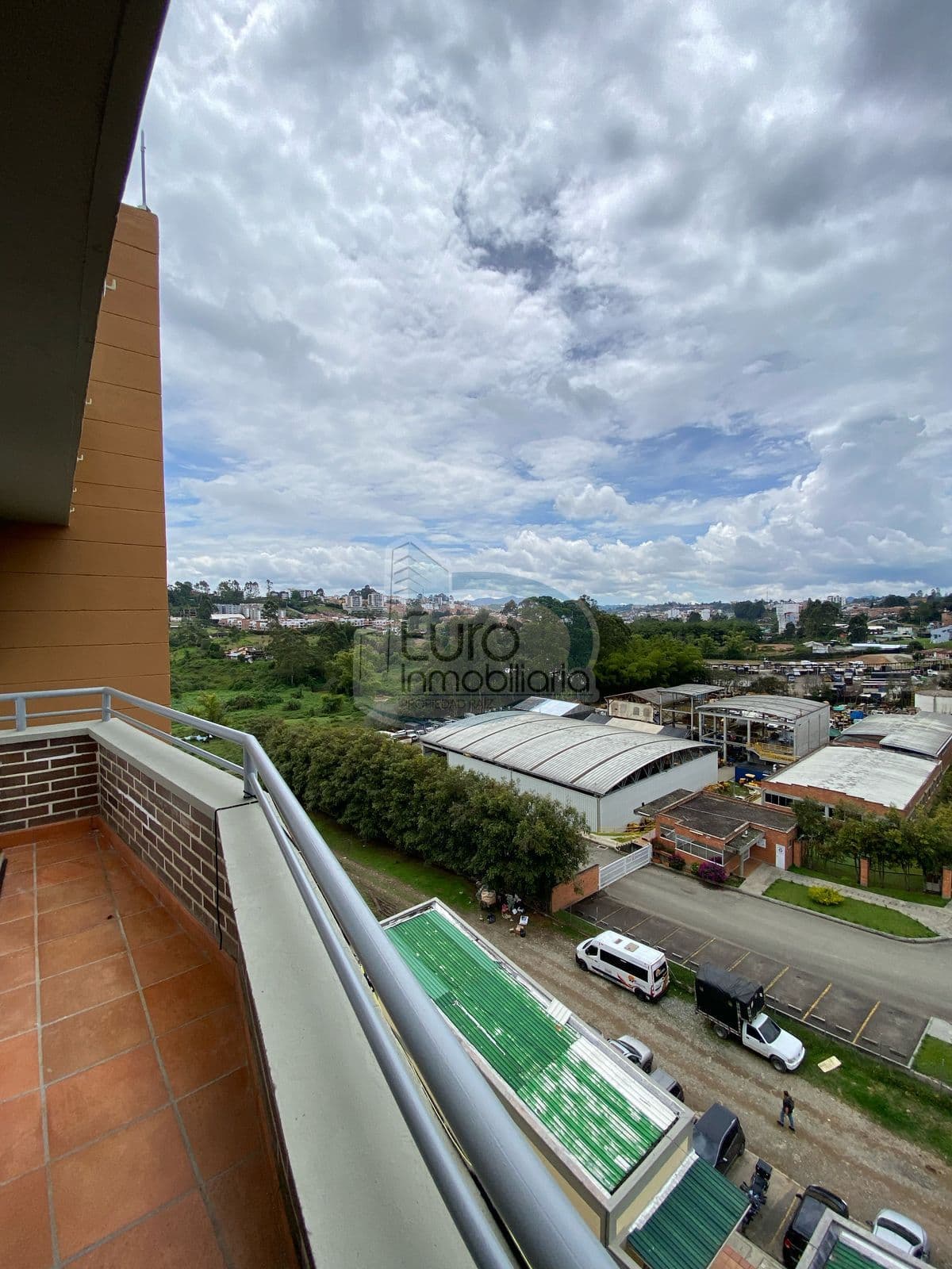 Apartamento decimo piso luna verde Marinilla