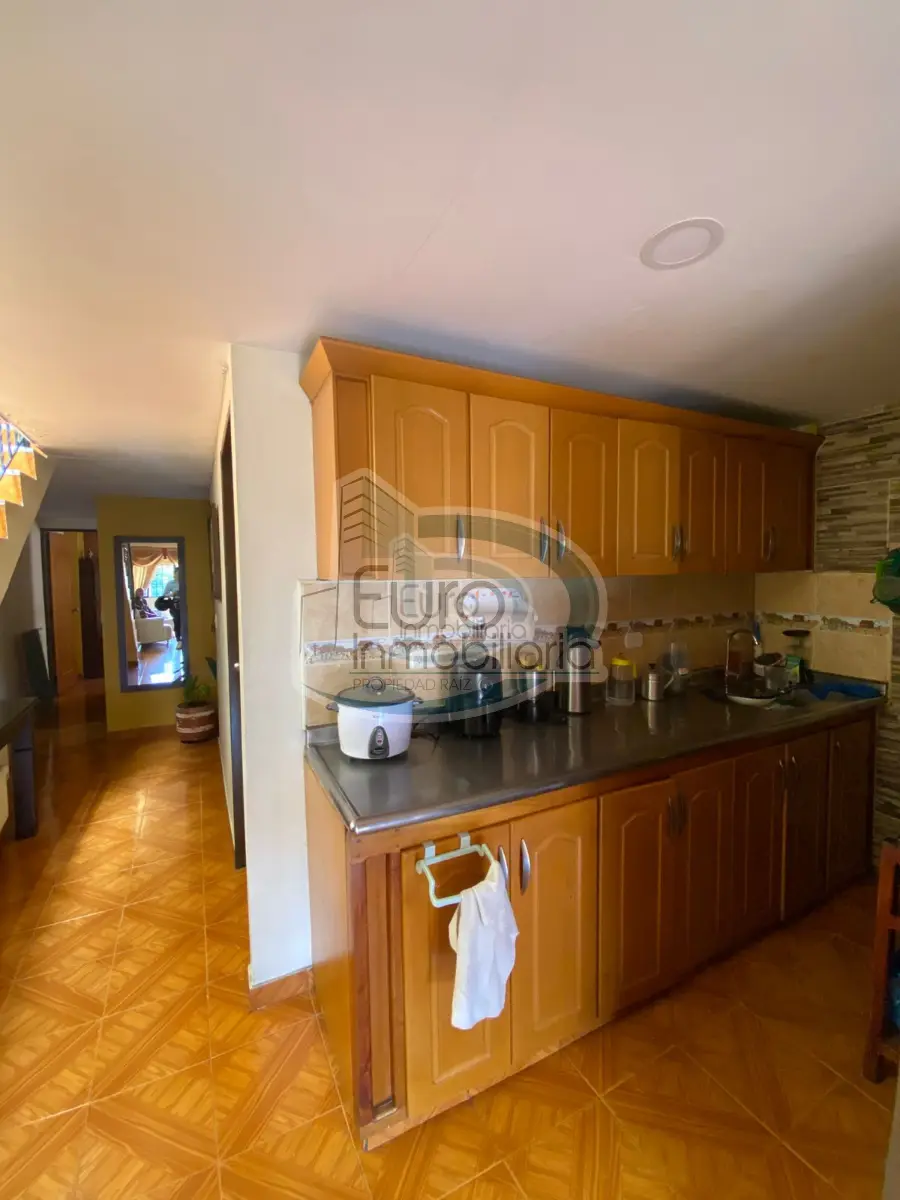 Apartamento duplex barrio Emilio Boteto tercer y cuarto piso Marinilla