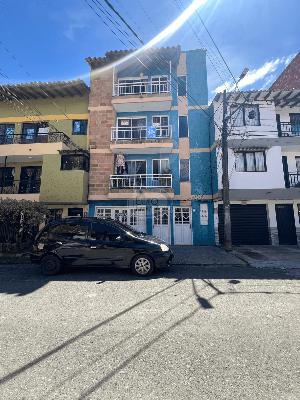 Apartamento tercer piso barrio las acacias