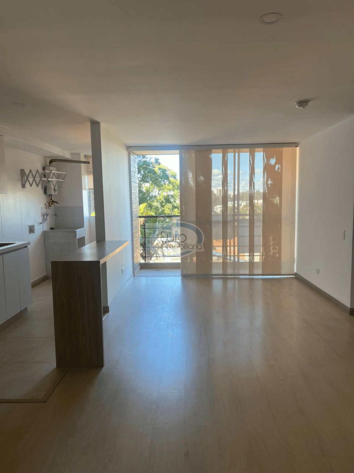 Apartamento segundo piso urbanización cerrada