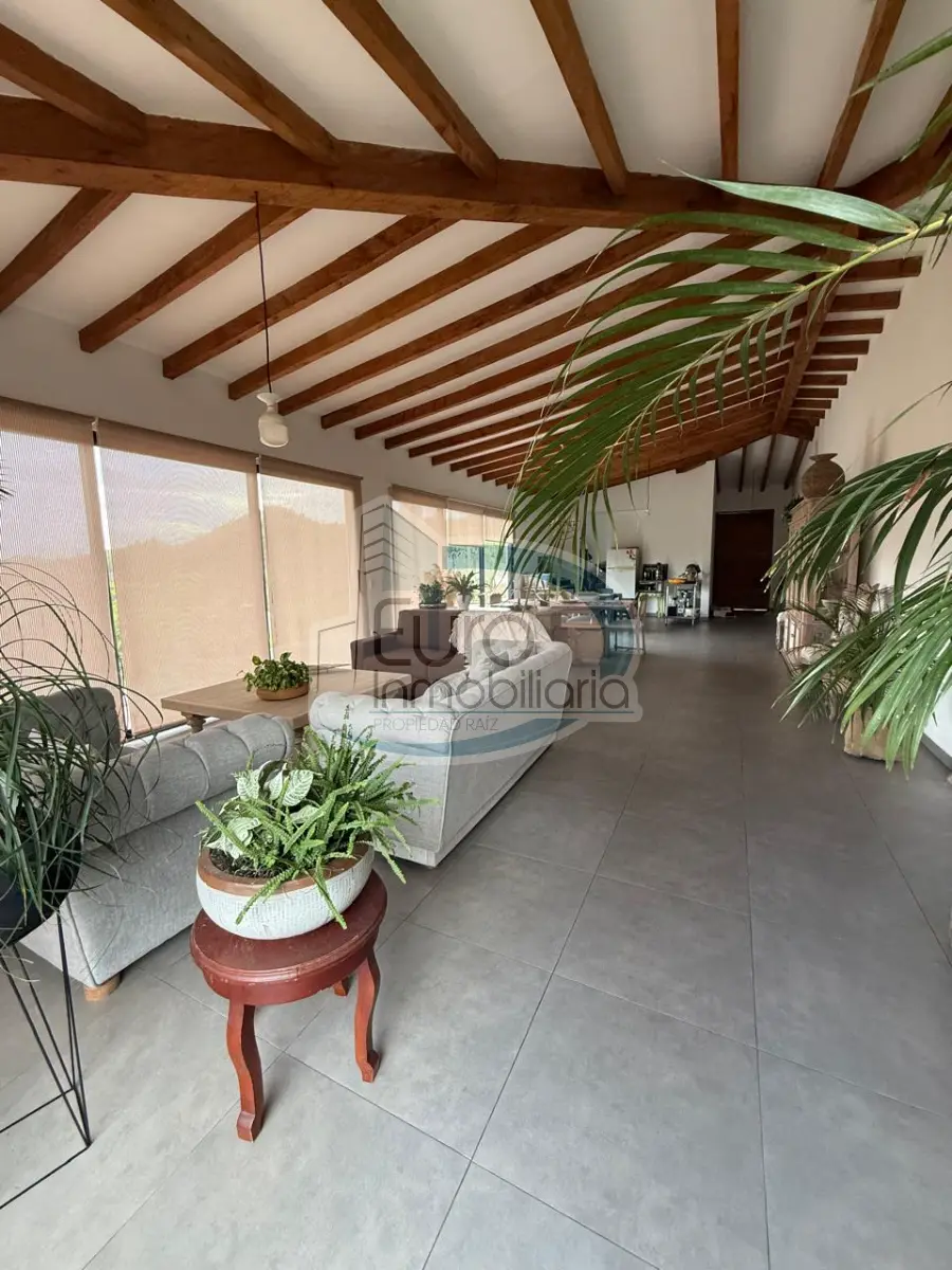 SE VENDE HERMOSA FINCA EN LA VEREDA LA COMPAÑIA