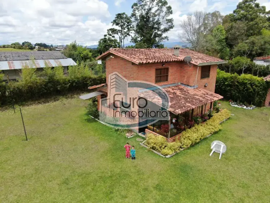 SE VENDE HERMOSA FINCA EN MARINILLA,VEREDA LA PRIMAVERA CON ESCRITURA 100%, EXCELENTE ZONA VERDE