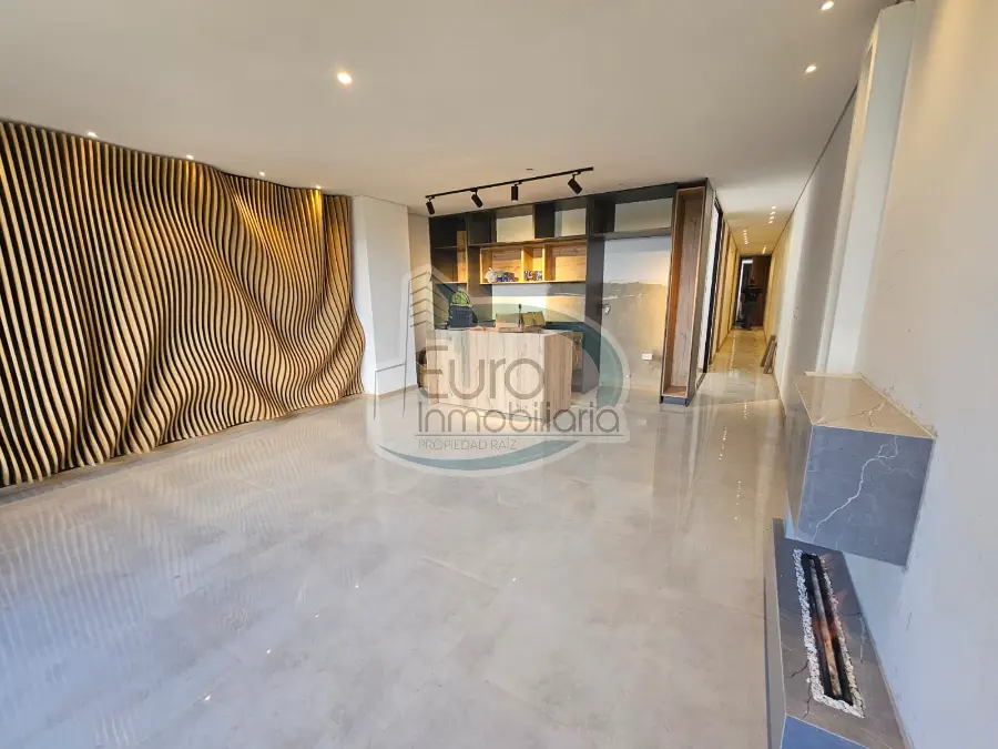 SE VENDEN HERMOSOS APARTAMENTO EN SECTOR LA DALIA CON ACABADOS DE LUJO URBANIZACIÓN CERRADA